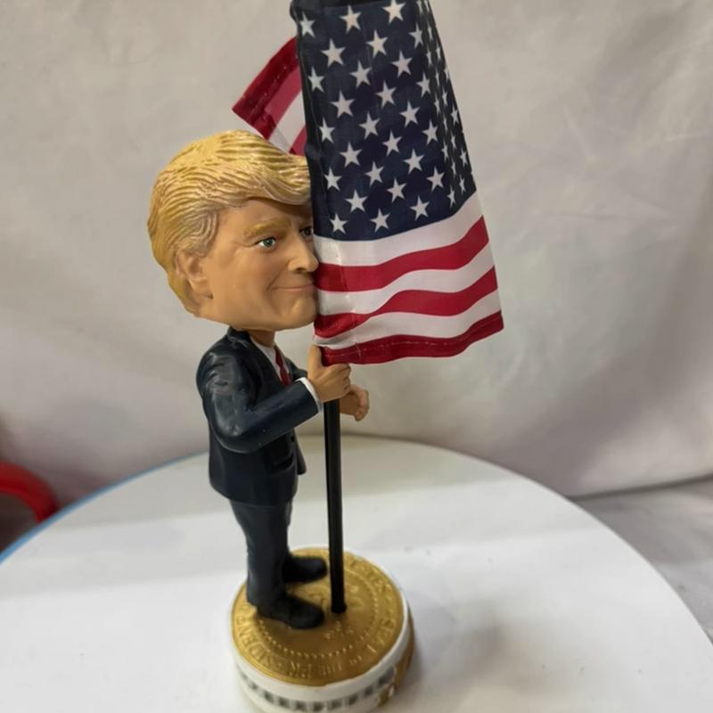 Bobblehead Figures Resin Men Holding Flag Bobblehead Statue Collectible Bobblehead Statue For Workplace Home Car Desktop Toy United States