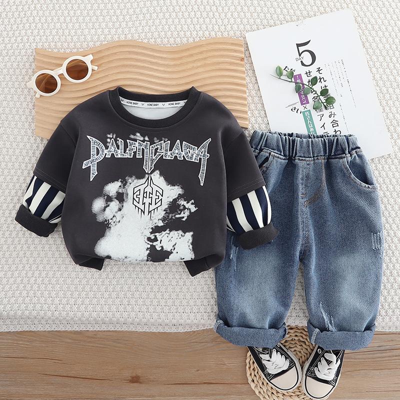 

Новый комплект с длинными рукавами для мальчика 0-5 лет, детская толстовка с круглым вырезом и надписью, повседневные джинсовые брюки, модный комплект из двух предметов в полоску для мальчиков XL серый