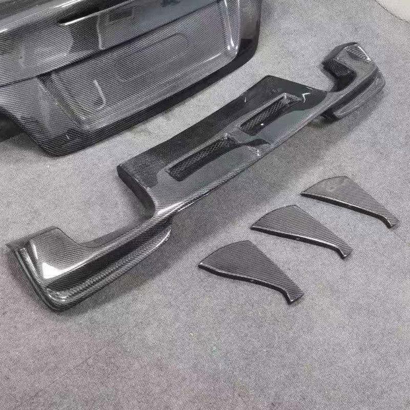 BMW 1M E82 Carbon Fiber Rear Diffuser with Dual Outlet for Quad Exhaust (2011-2013)
