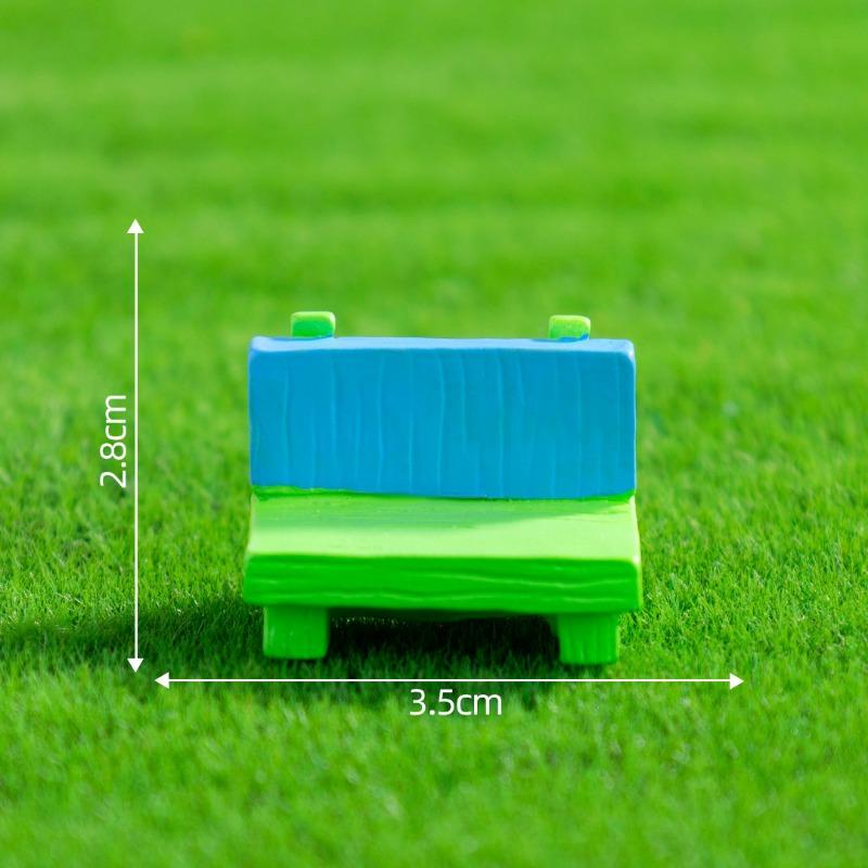 Micro-landscape Cartoon Reading Watering Flowers, Dog Dolls Dollhouse Decorations Accessories Mini Ornaments