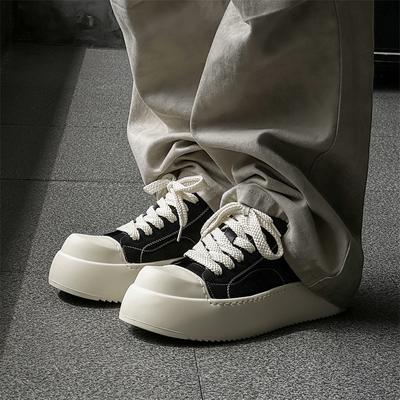 Moda Zapatos de hombre de suela gruesa para las cuatro estaciones Estilos versátiles casuales de moda Calle de ocio al aire libre Zapato de fiesta juvenil moderno diario