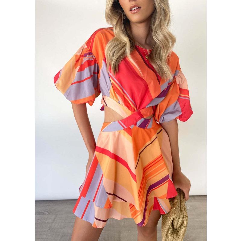 

Весеннее женское платье А-силуэта с круглым вырезом и короткими рукавами, цветное, с рукавами-фонариками XL