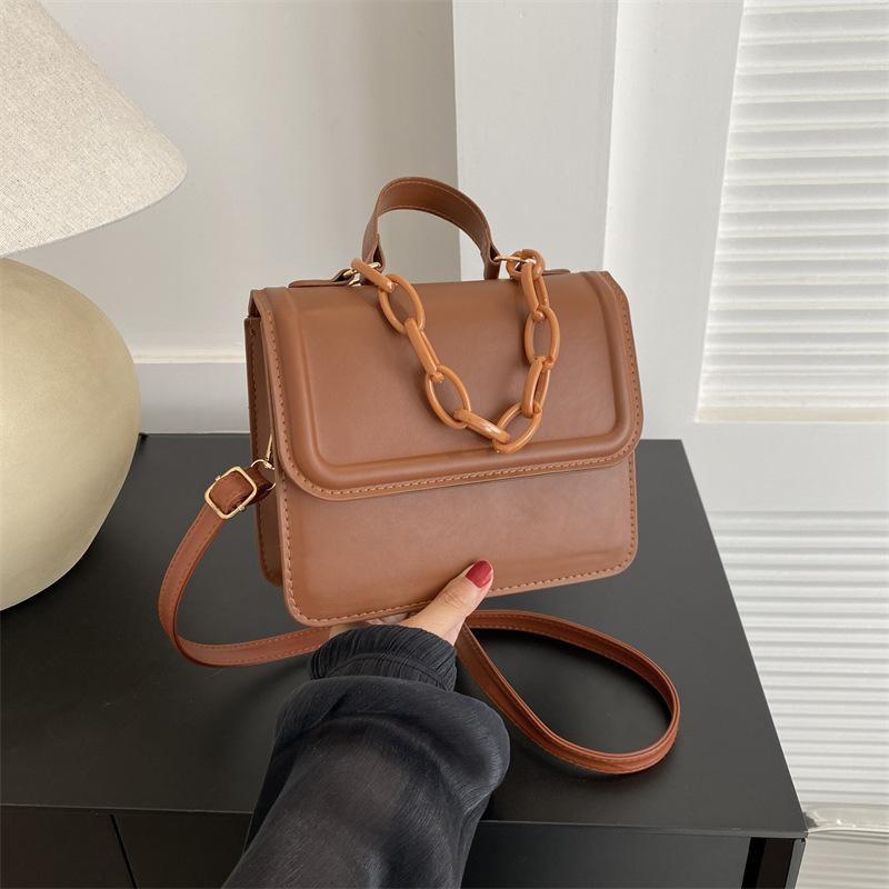 Solid Color Retro 2025 Autumn New Fashion Simple Casual Chain Shoulder Crossbody Portable Small Square Bag
