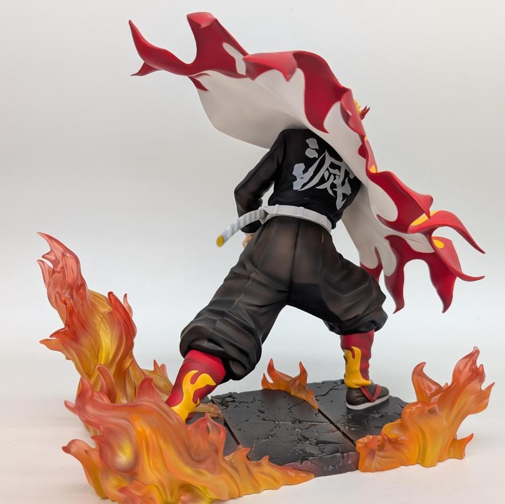 [USED] Demon Slayer: Kimetsu no Yaiba Rengoku Kyojuro Figure Kotobukiya ARTFX J Current condition
