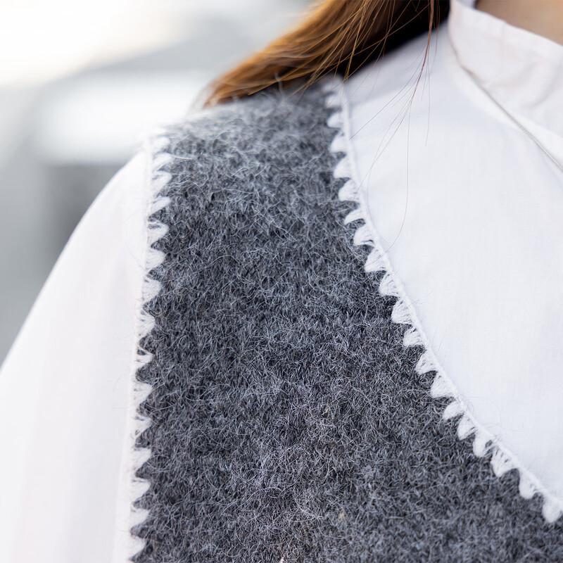 MOKANA Korean-Style Embroidered Cartoon Vest