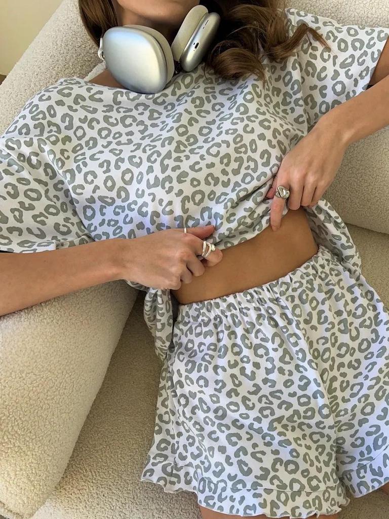 European & American Leopard Print Pajama Set: Loose Short Sleeve Top & Shorts for Women (2026 Collection)
