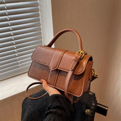 Retro Female Crossbody Bag  Trendy Bag  Monochromatic  Casual and Simple  New