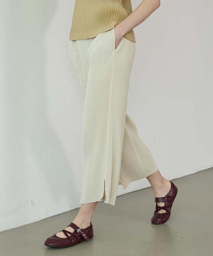 Waiowai Round Slit Pleated Cropped Pants_3Colors