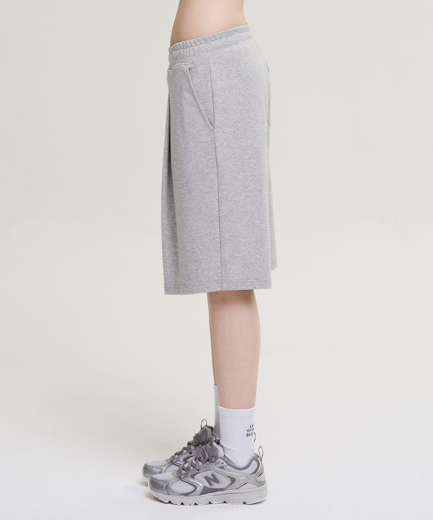 Leijibi One-Pleat Line Sweat Bermuda Pants W