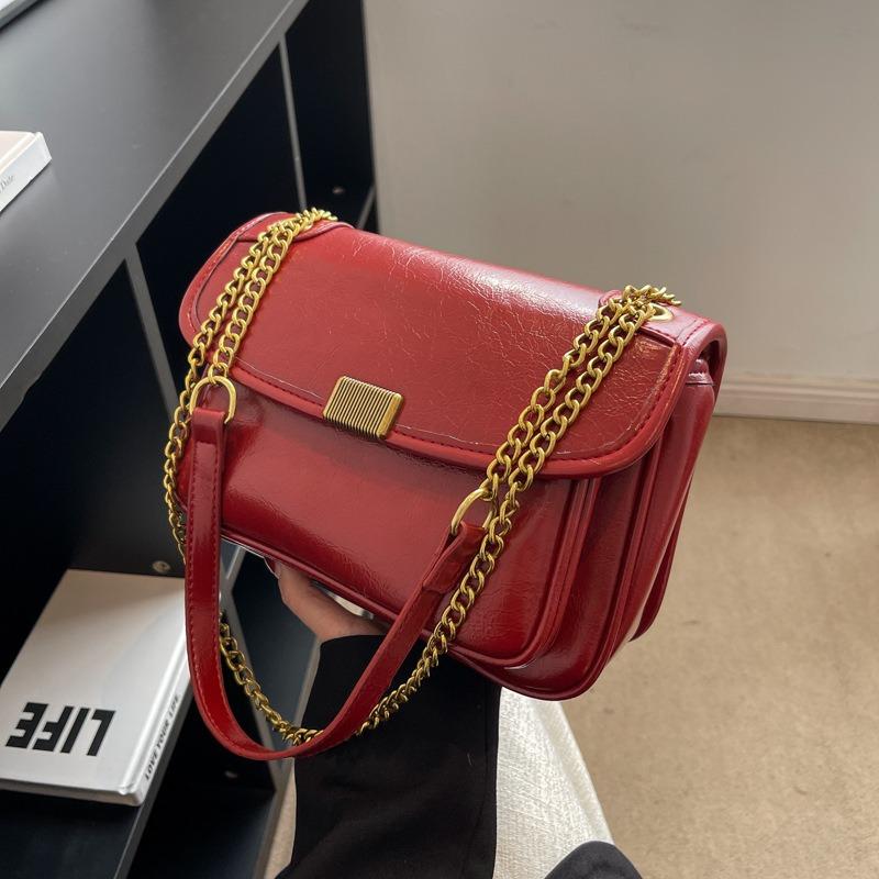 High-end bag women's new autumn fashion popular retro messenger stray chain shoulder small square bag