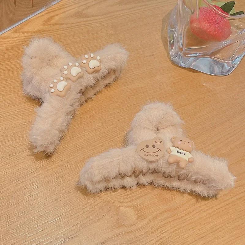 Plüsch-Haarspange für Herbst und Winter – Große Hai-Klammer im Ins-Stil für Damen