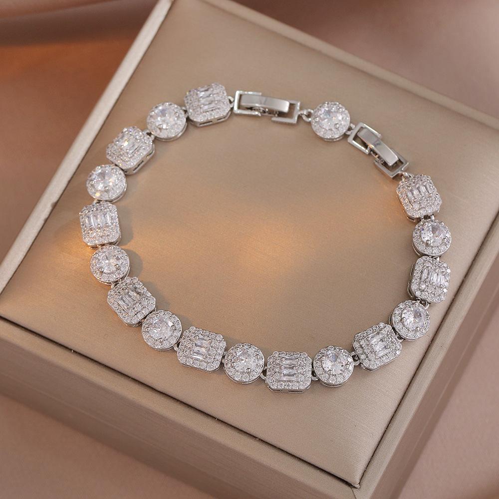 Bracelet Women'S Style Color Micro-Inlaid Zircon Bracelet Design Simple Temperament Women'S Emerald Bracelet