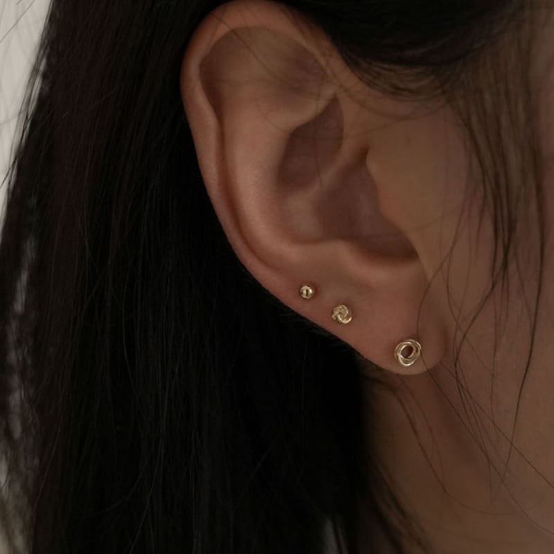 youngglow 14k tripple circle line piercing