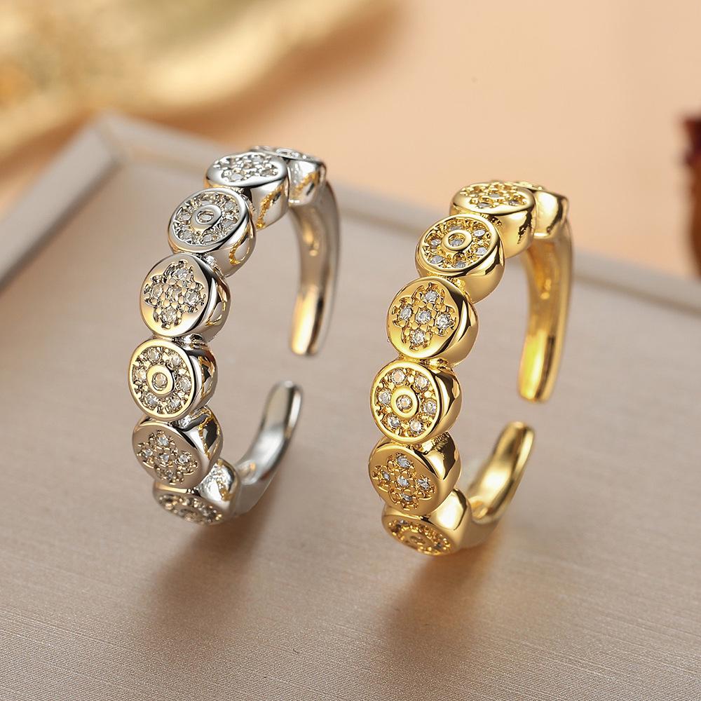 Korean Style Rhinestone Adjustable Star Ring with Micro-Set Zirconium