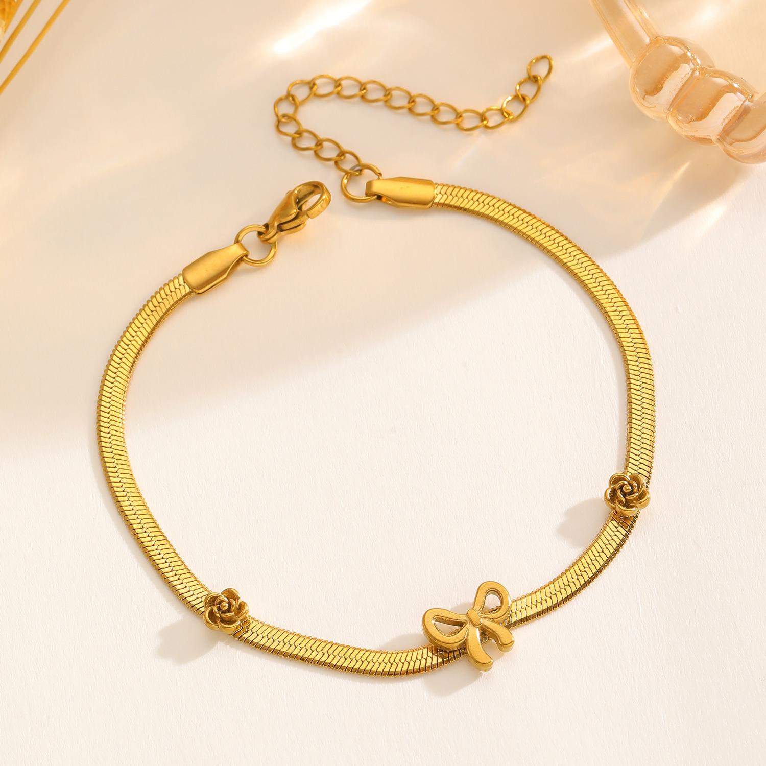 Женский модный браслет с цепочкой «Змеиная кость» и золотым сердцем - Цветочные украшения из нержавеющей стали