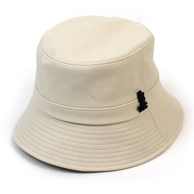 Kepurės ir skrybėlės