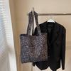 Leopard Print Canvas Commuting Lazy Wind Bag Women 2025 Casual Fashion Portable Large Capacity Shoulder Simple Bag Crossbody