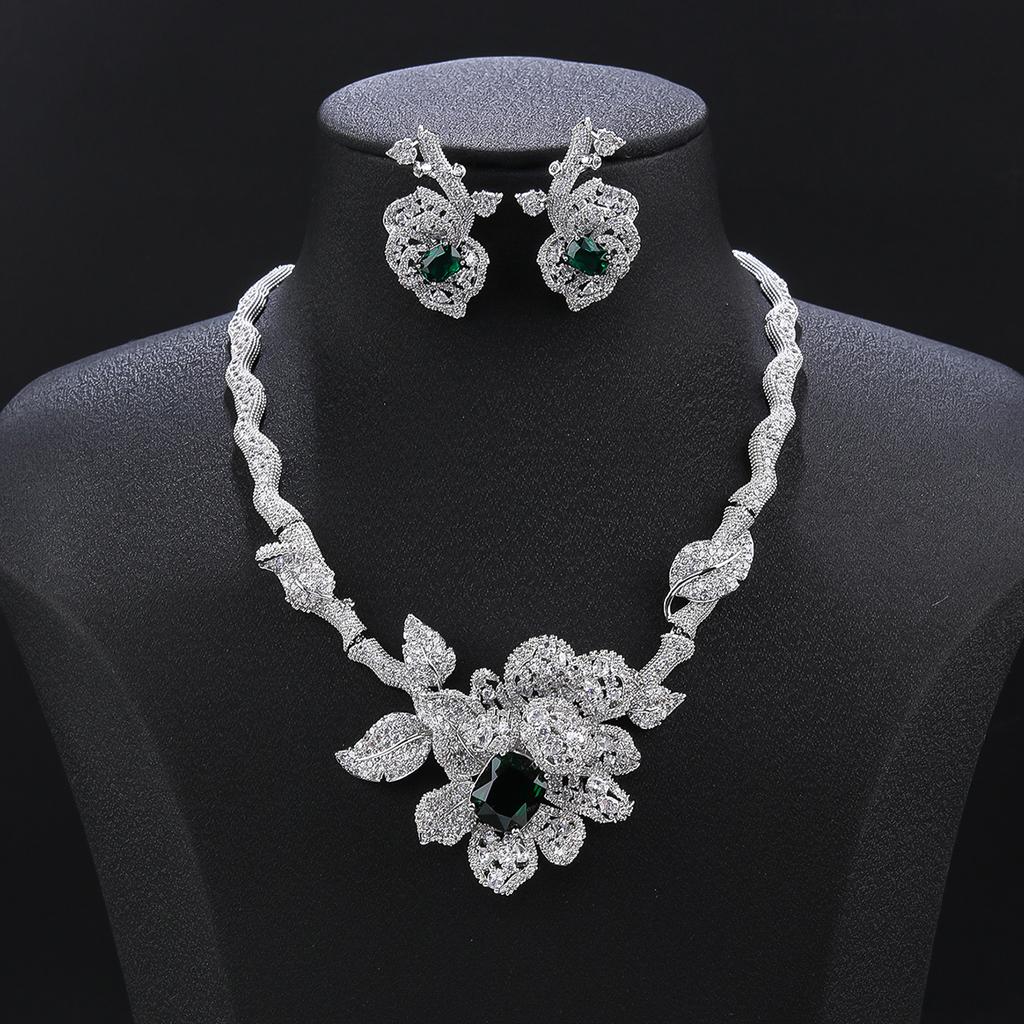 Price Luxury Brass Bridal Set Gift Rhodium Plated Cubic Zirconia Necklace Earrings Vintage Romantic Style