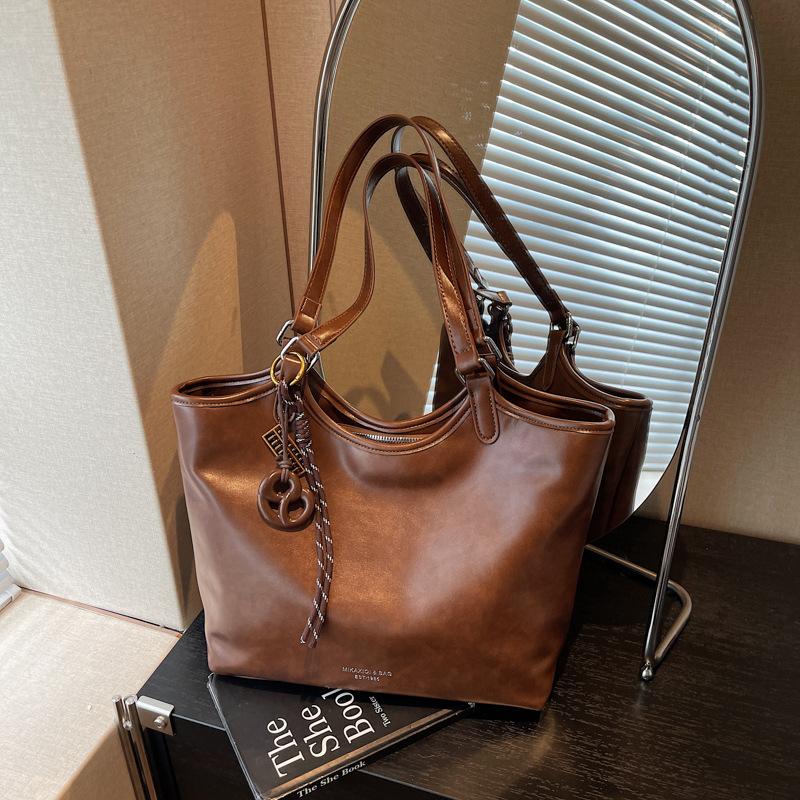 2025 new niche versatile large-capacity tote bag women's messenger bag class commuter bag shoulder bag handbag