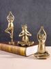 Yoga Cat Sculpture, Cat Statue Doing Yoga, Resin Craft, Home Decorative Display Pieces for Bedroom and Living Room