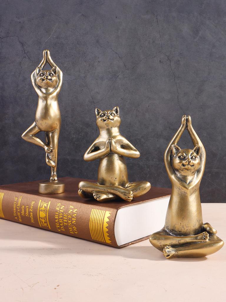 Yoga Cat Sculpture, Cat Statue Doing Yoga, Resin Craft, Home Decorative Display Pieces for Bedroom and Living Room