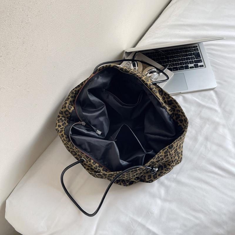 Women's Shoulder Bag Large Capacity Leopard Print Tote Bag