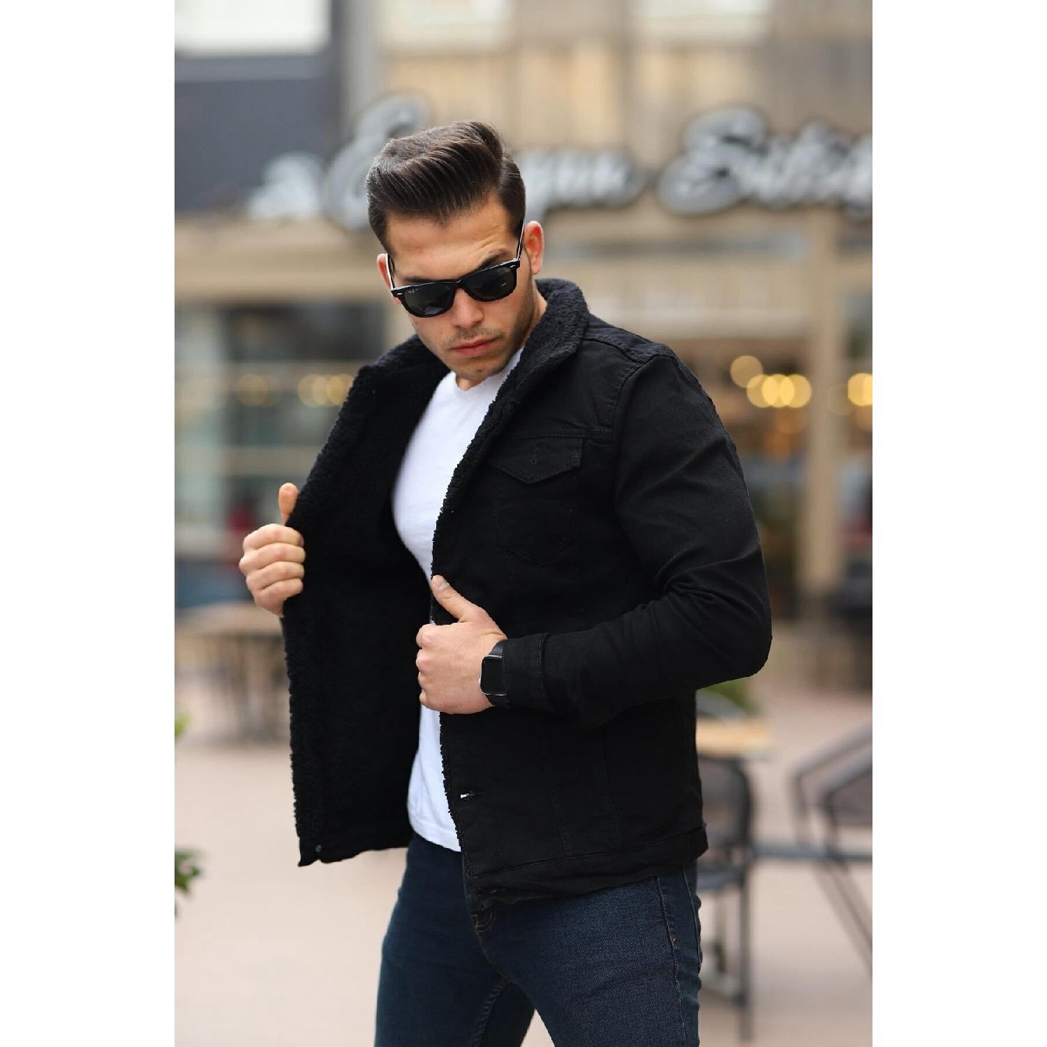 

Мужская джинсовая куртка на меховой подкладке M