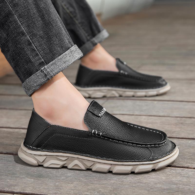 Fashion Classic Men Breathable and Non Slip Outdoor Soft Soled Loafers Brand New Men Comfortable Genuine Leather Business Leather Shoes