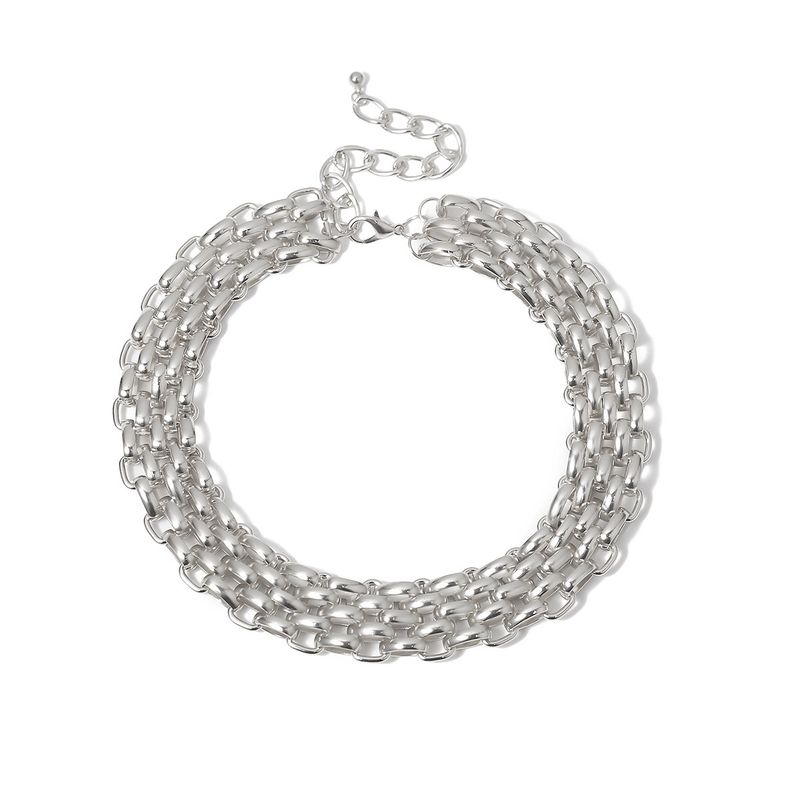 Metal Wide Chain Short Necklace for Women Fashion Exaggerated Wild Elegant Travel Photo Matching Clothes Clavicle Chain Accessories