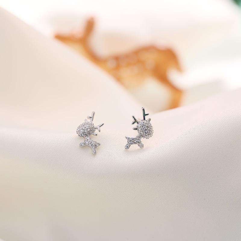 925 Sterling Silver Elk Stud Earrings - Elegant Light Luxury Deer Design, Perfect Christmas Gift for Women