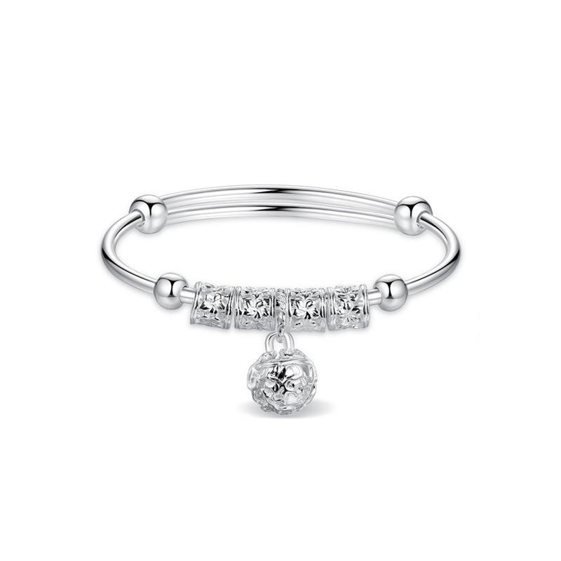 Adjustable Silver-Plated Palace Bell Bracelet: Fashionable, Simple, and Elegant Hand Jewelry