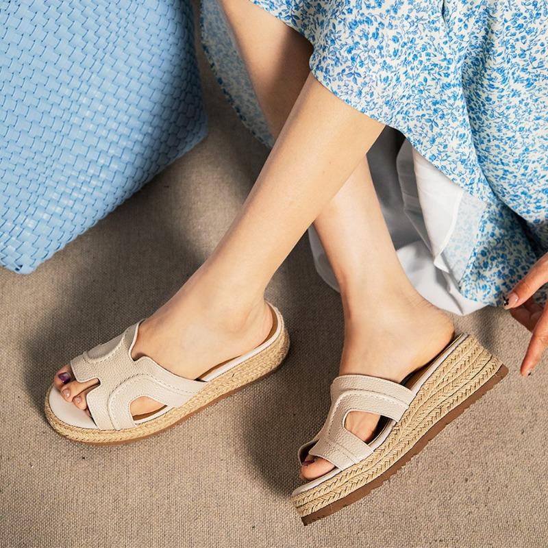 Summer New One-word Cool Slippers Women Wear Straw Muffin Shoes Platform High Heel Sandals Wedge Heel Thick Sole