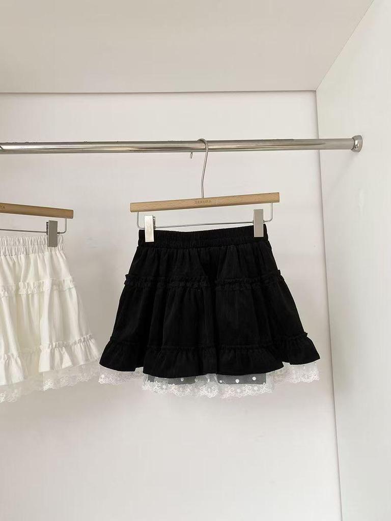 European Cotton Velvet Lace Patchwork Mini Skirt: Stylish Korean Sweet Style for Autumn/Winter Slim Fit.