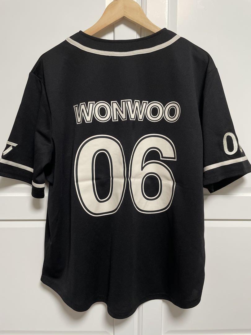 

[USED] SEVENTEEN RIGHT HERE uniform shirt Wonwoo
