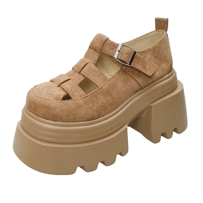 Mode 10CM Mikrofaserleder Plateau Damen Sandalen Neu 2025 Sommer Pumps Damen Versteckte Absätze Römersandalen Hohle Schnalle Keilschuhe