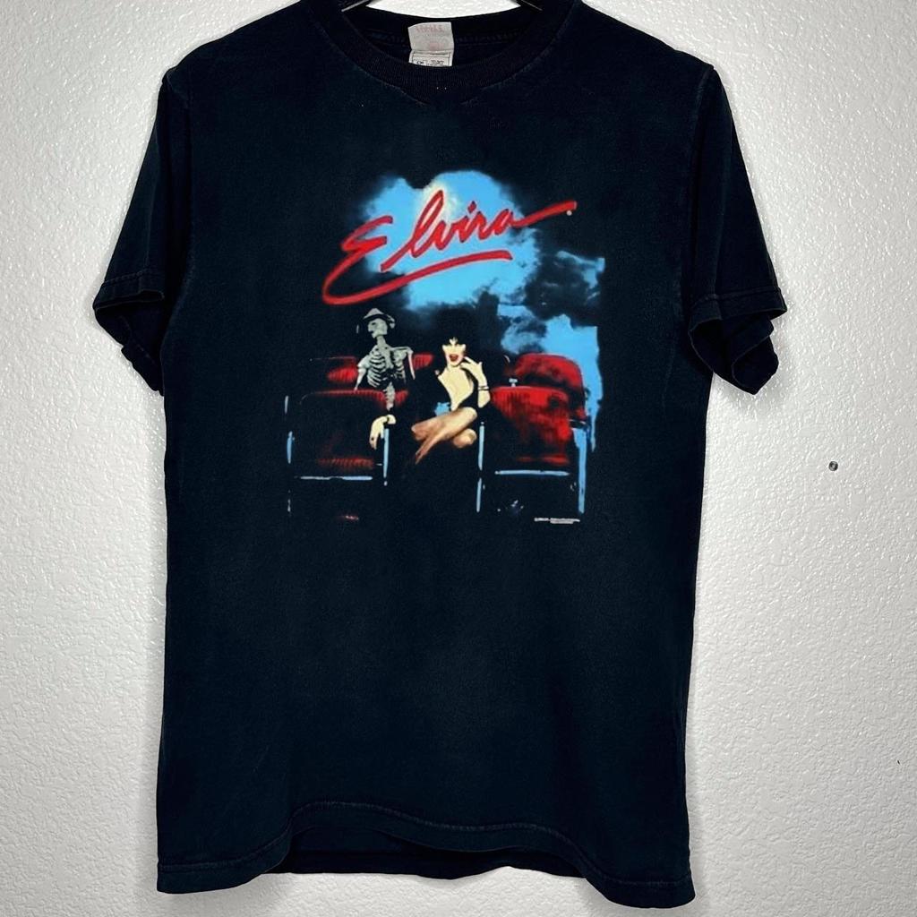 Elvira Mistress of The Dark horror movie classic black tee QT8023