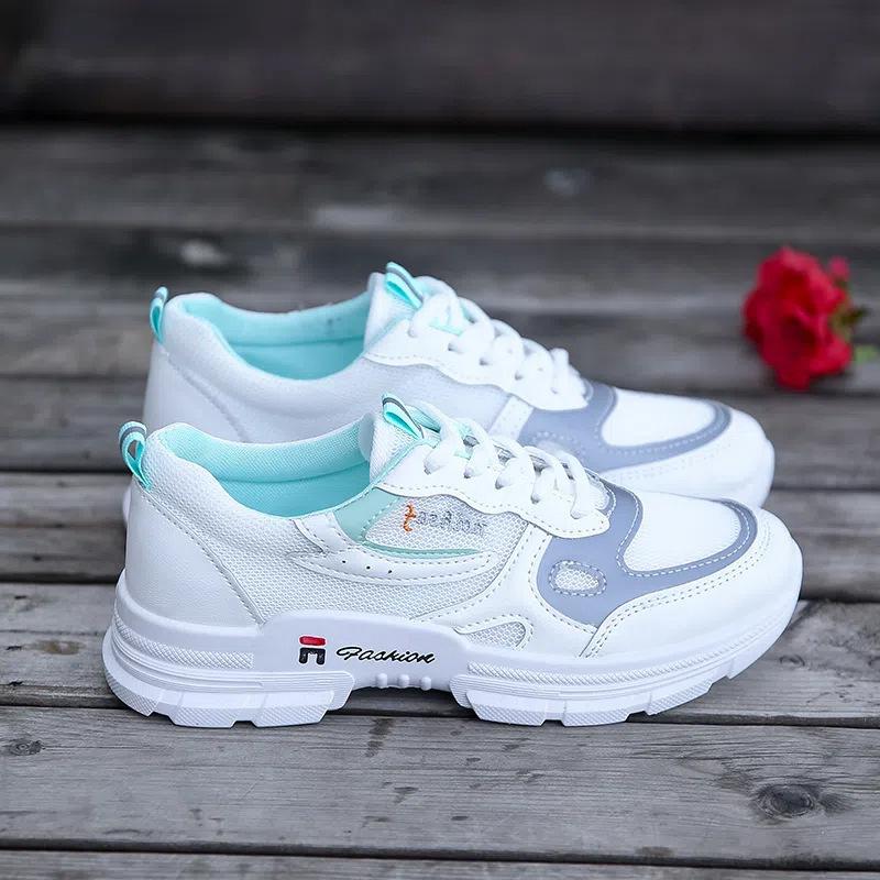 

2025 new summer mesh shoes women s breathable mesh sports shoes women s hollow and versatile basic student flat white shoes 35 зелёный