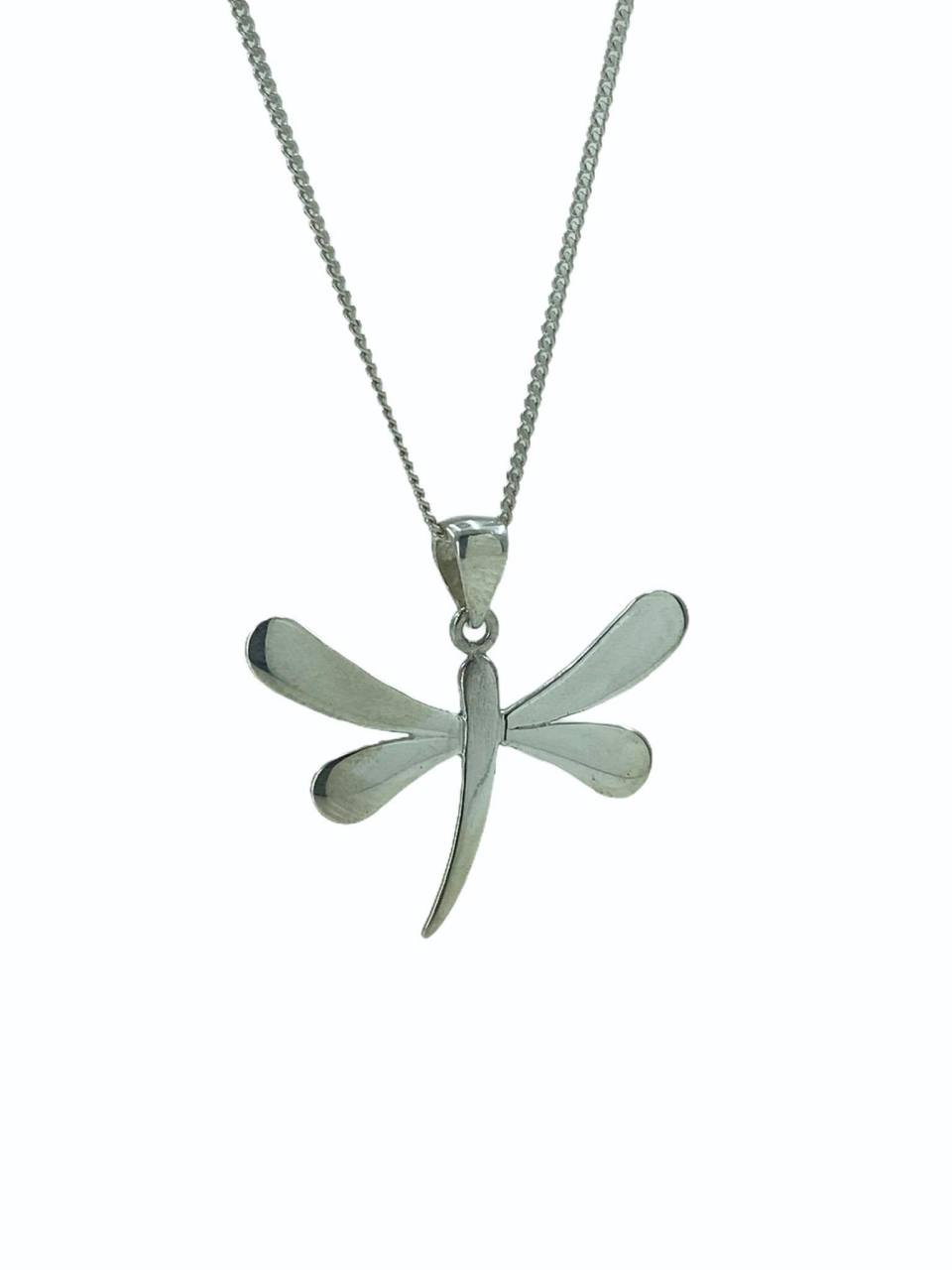 

Простое колье из серебра 925 пробы со стрекозой без камней