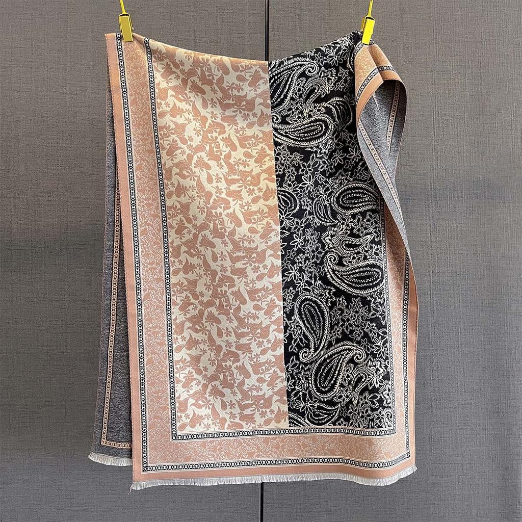 Autumn Retro Cashew Flower Splicing Printed Scarf Fashionable Contrasting Cashew Large Shawl Warm and Versatile Temperament Scarf