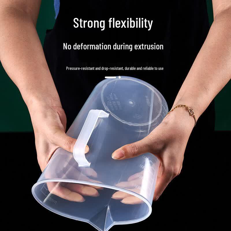 ZISIZ Large Capacity Plastic Measuring Cup