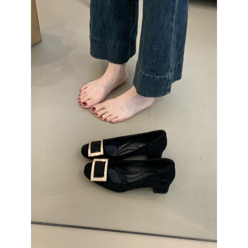 French square buckle high heels women's shoes 2025 new temperament elegant celebrity versatile thick heel commuting light mouth single shoes
