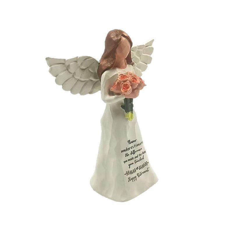 Resin Figurine with Bouquet - Creative Desktop Ornament Gift