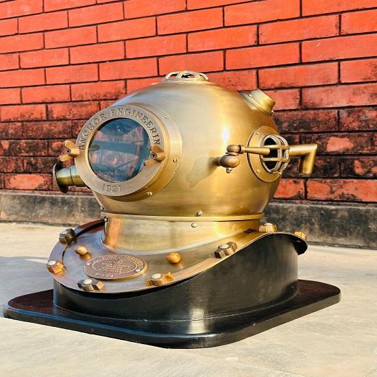 Scuba Anchor Diving Helmet 1921 Anchor Engineering Diving Helmet Brown Diving Helmet Marine Diving Divers Helmet.