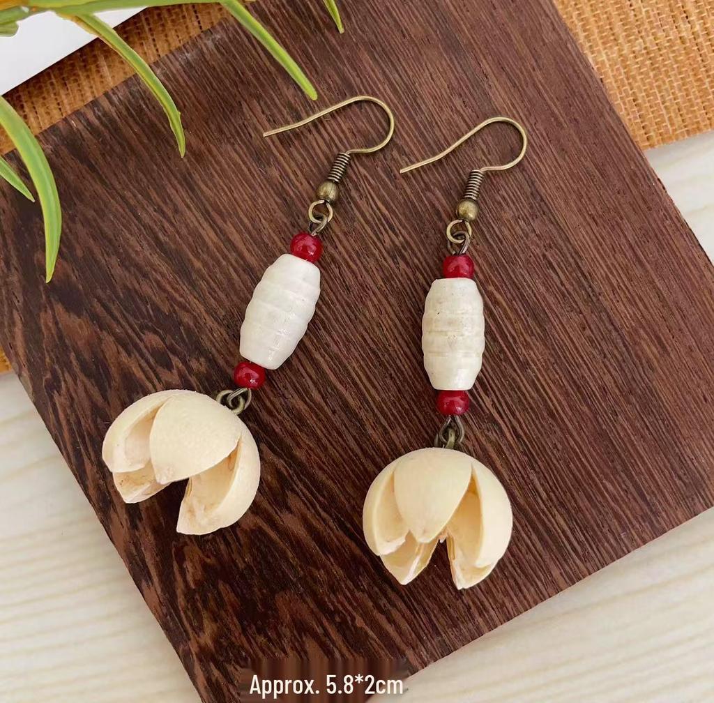 Yunnan Artistic Ethnic Fruit Earrings: Retro Natural Forest Style Design