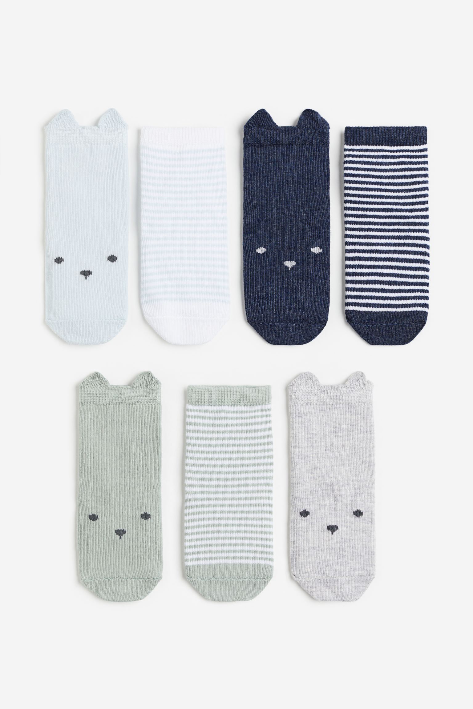 

7 пар носков