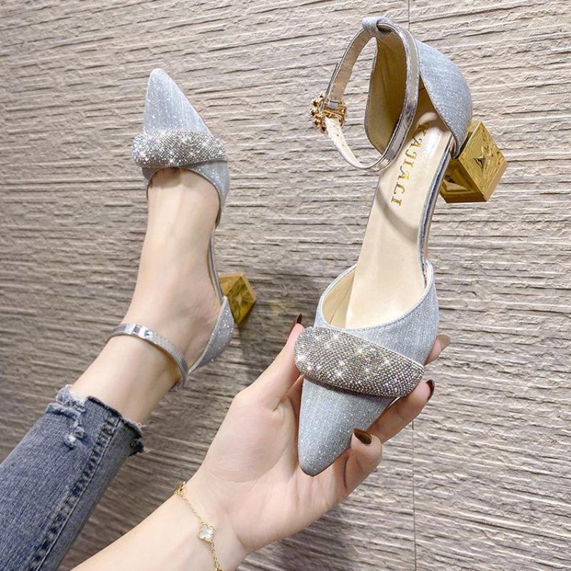 Fashion Pointed Toe Woman Shoes Pearl with Medium Heels Diamond Sandals for Women Silver New Breathable Fashion Shoe on Sale Vip Korea