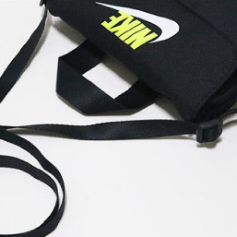 Nike Torba Y crossbodY Torba Czarna Fq5815 010