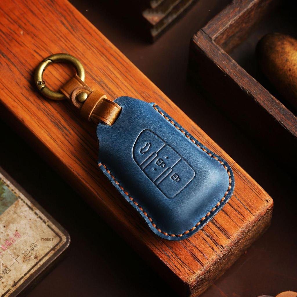 Genuine Leather Key Bag for Dongfeng Fengshen: Men's Car Key Protection Cover