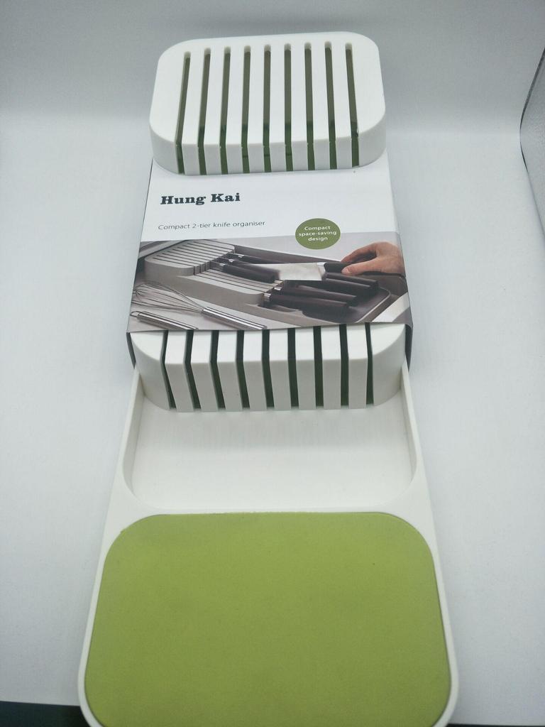 Rozšiřitelný organizér na kuchyňské nože