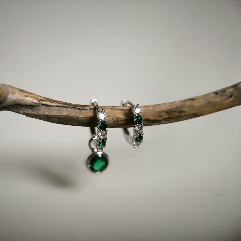 Серебряные серьги с фианитами (60002264)